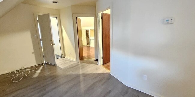 Building Photo - 53 Taylor Ave