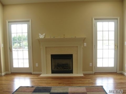Building Photo - 314 Fairway Dr