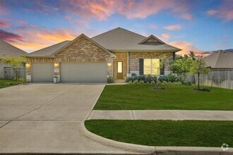 Building Photo - 31411 Raleigh Creek Dr