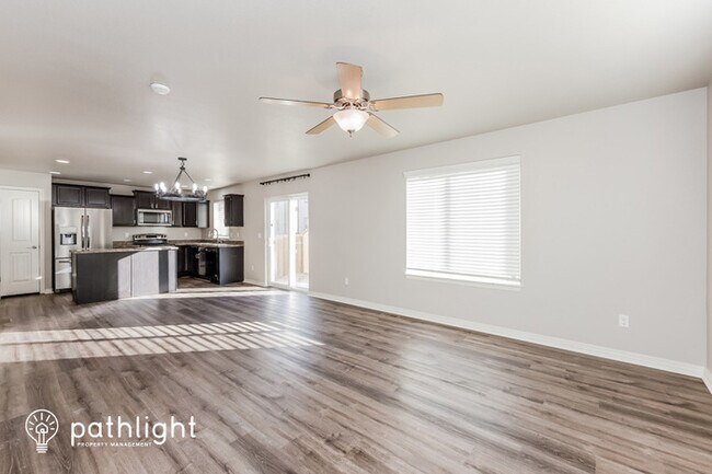 Building Photo - 6135 Wallowing Way