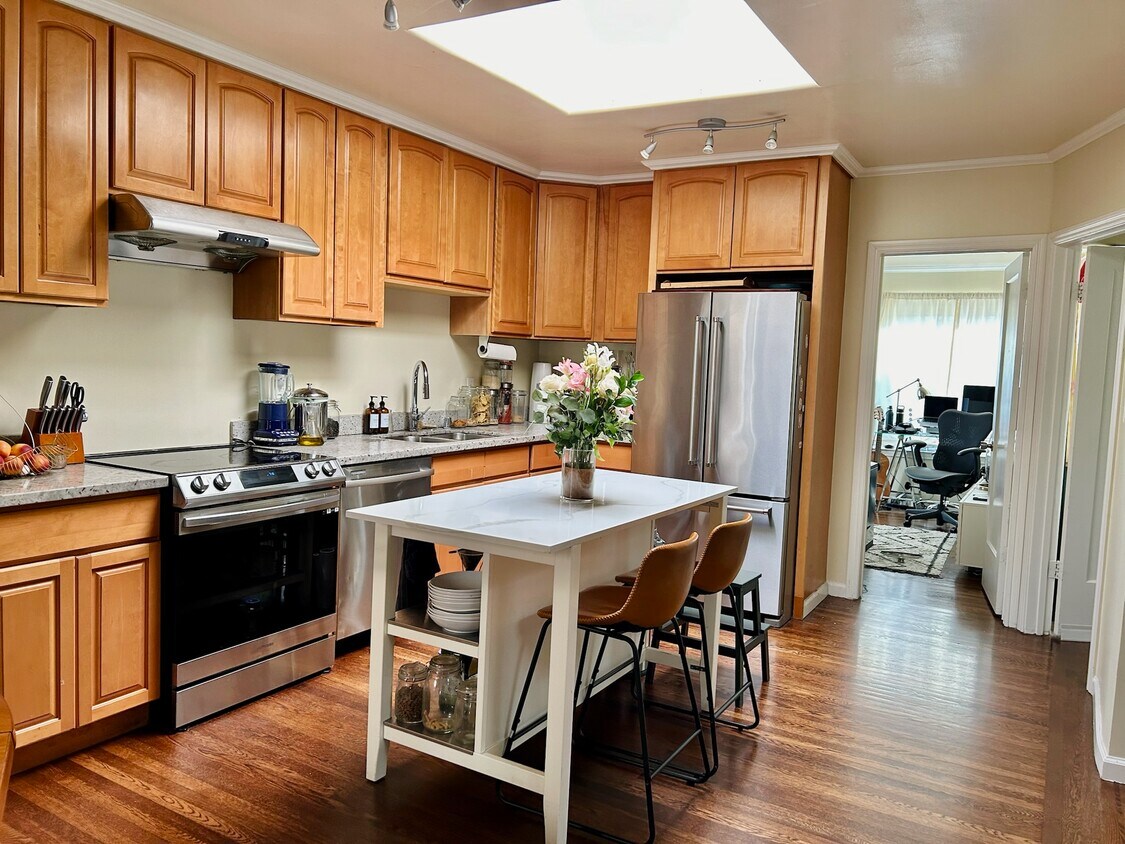 Foto principal - 1435 Thomas Ave