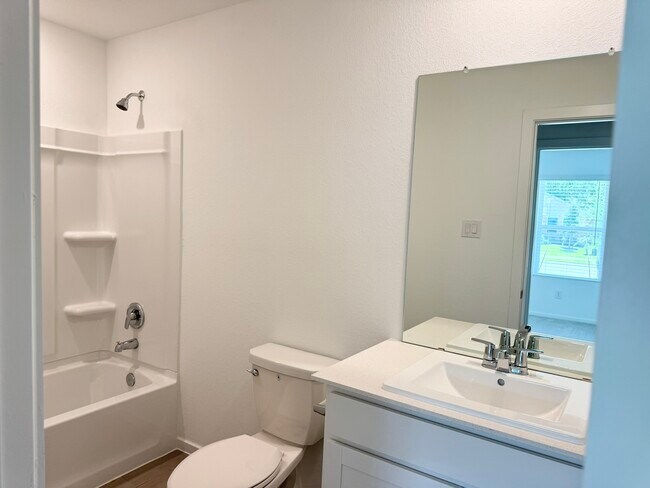 Foto del edificio - 31516 Pianella Ln