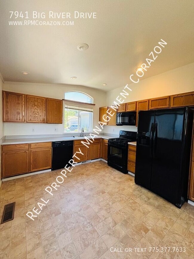 Building Photo - 7941 Big River Dr