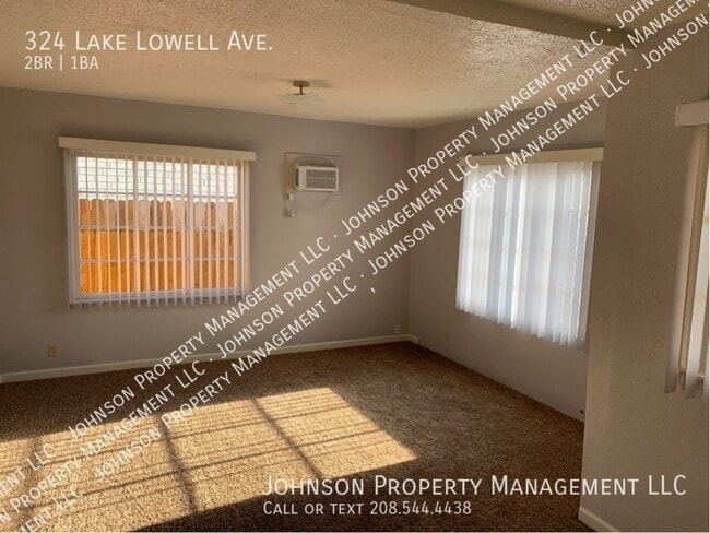 Building Photo - 324 Lake Lowell Ave