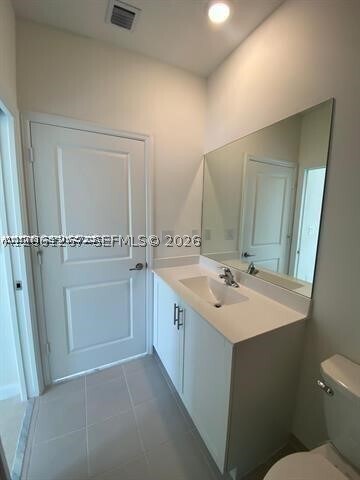 Foto del edificio - 575 NE 208th Terrace