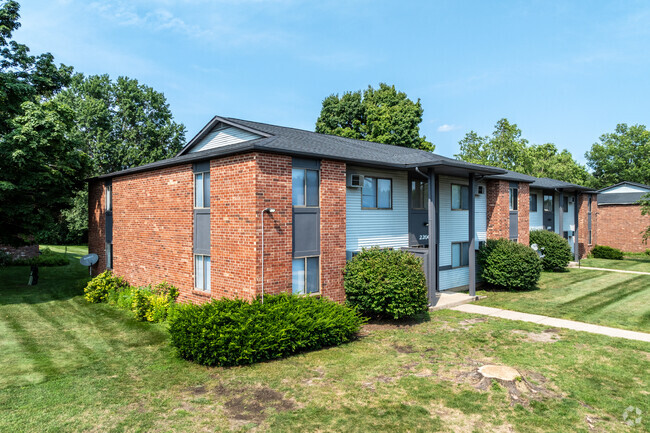 Building Photo - Mallard Cove Apartments