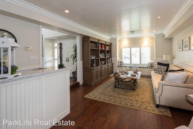 Foto del edificio - 5 br, 5 bath  - 810 A Ave