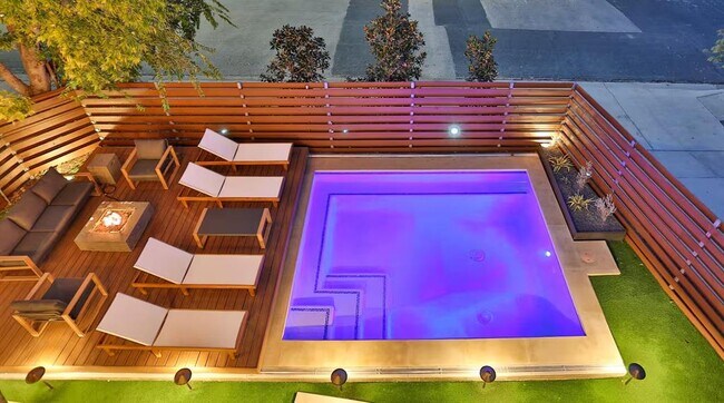 Foto del edificio - 2203 Thornton Rd