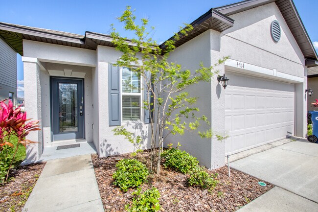 Building Photo - 4714 Birdsong Dr