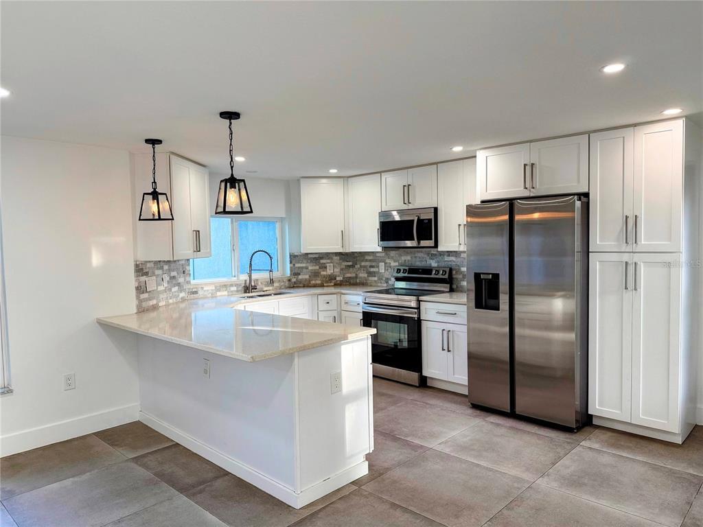 Foto principal - 3959 Coleridge Pl