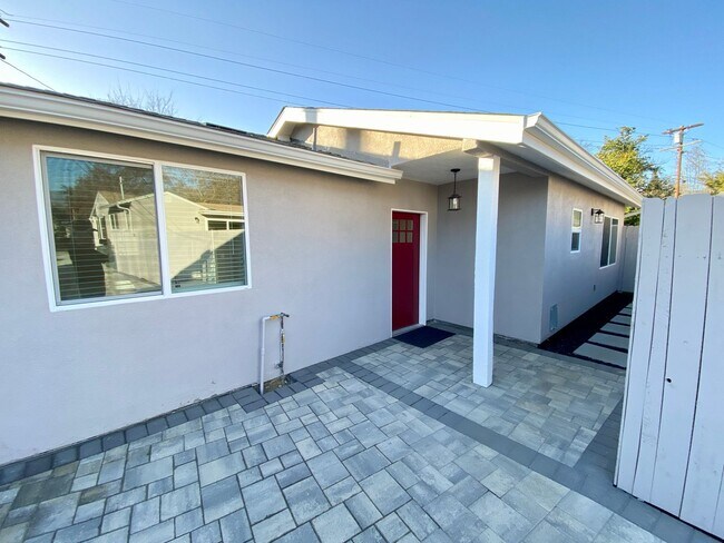 Building Photo - CHEVRON
