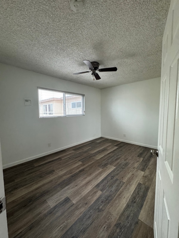 Photo - 14423 Berendo Ave Apartment