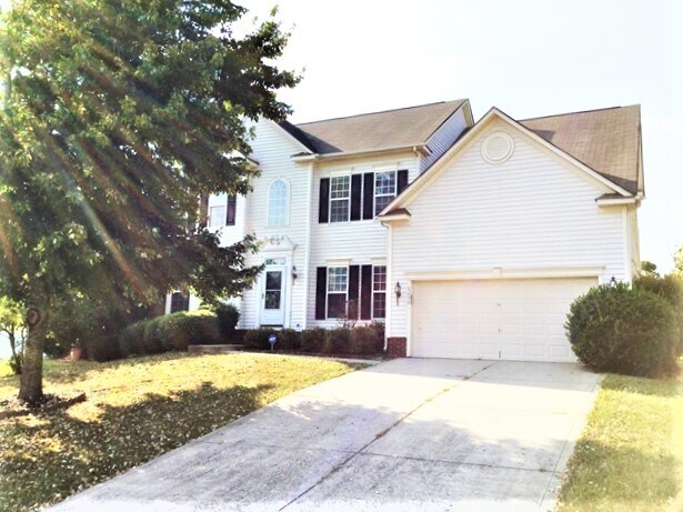 Foto principal - 6236 Creek Breeze Road