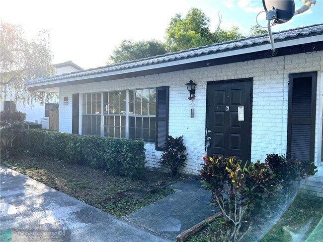 Foto del edificio - 8566 NW 23rd Manor