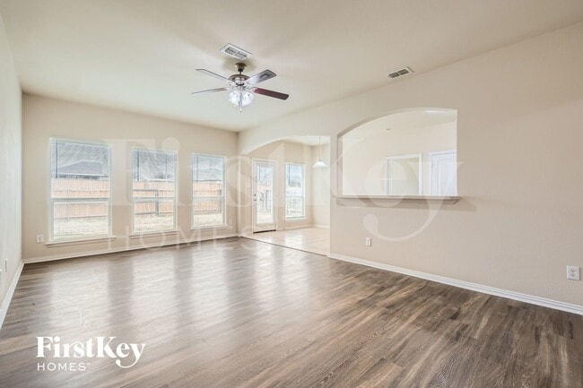 Foto del edificio - 6728 Ohana Pl