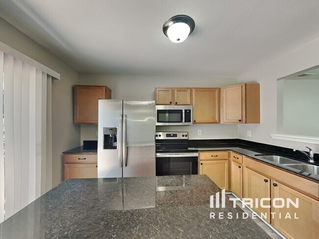 Building Photo - 239 Eagle Pointe Drive Chapin SC