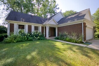Building Photo - 5 Castlegate Ct