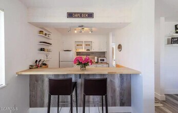 Building Photo - 76GCR 838