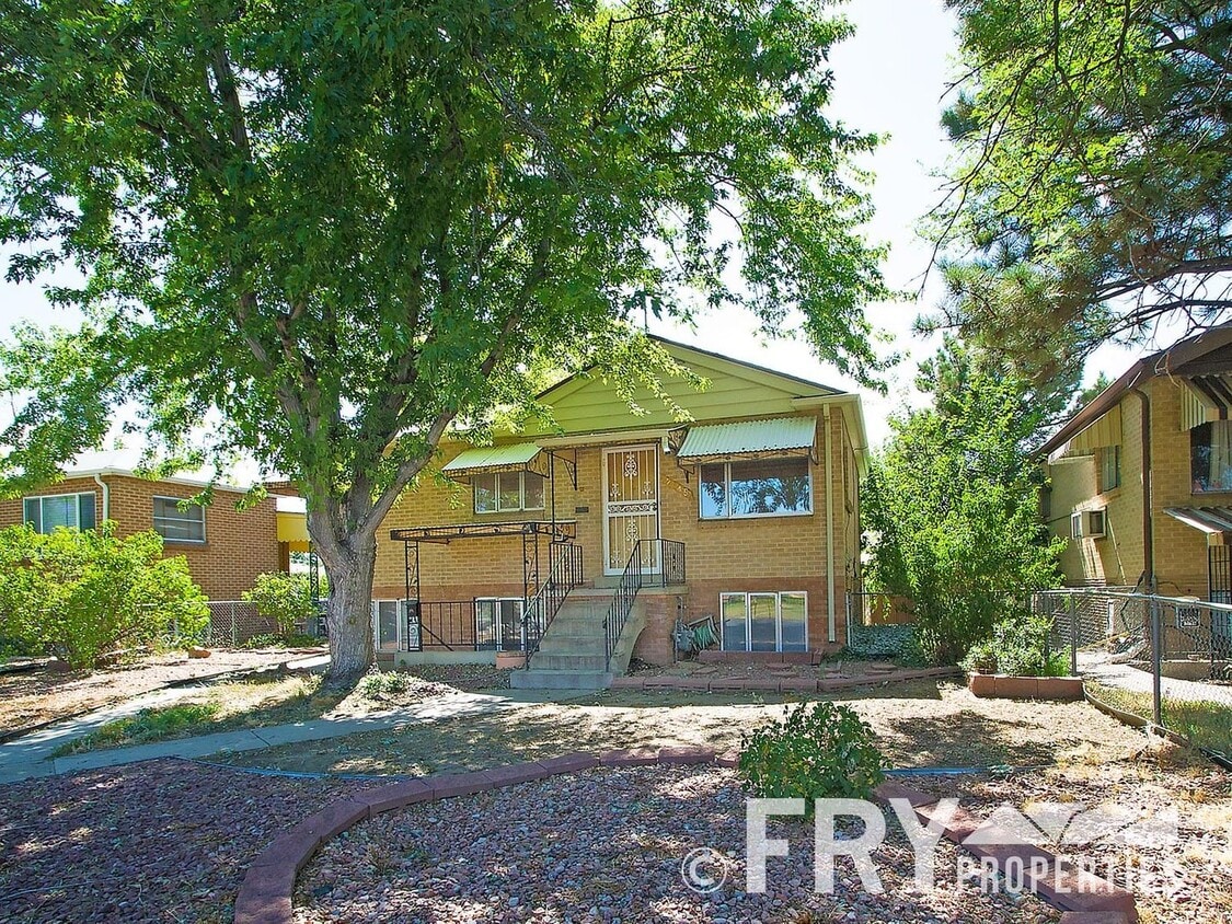 Primary Photo - Raised Ranch with Second Kitchen in Prime ...