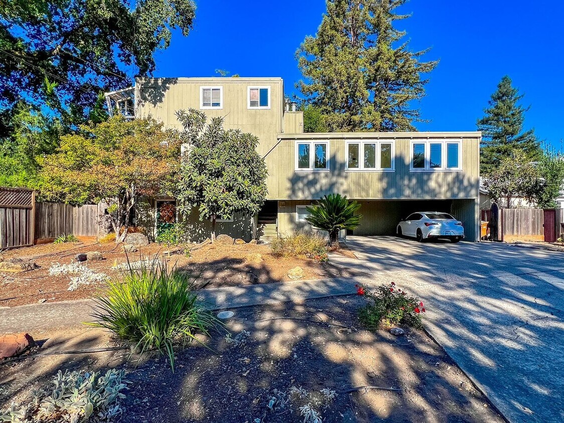 Foto principal - 1411 4th St