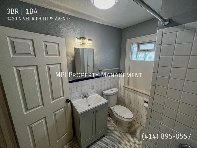 Building Photo - 3420 N Vel R Phillips - 3 Bedroom Lower