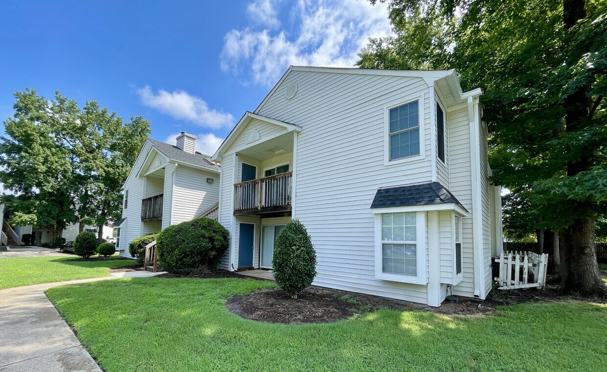 Foto principal - 2200 Sand Pebble Ct