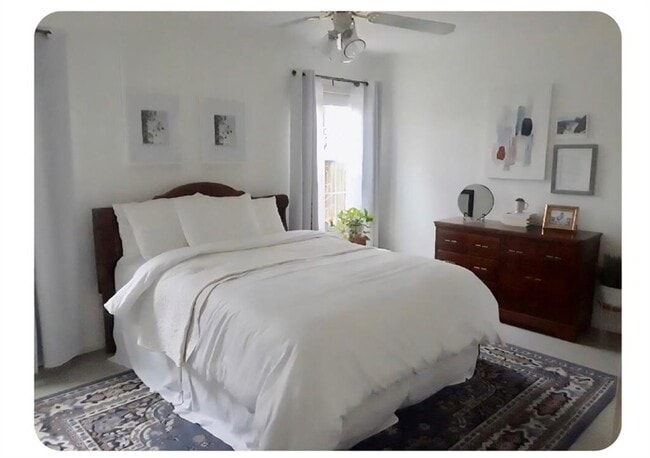 Building Photo - 3237 W Woodfield Way