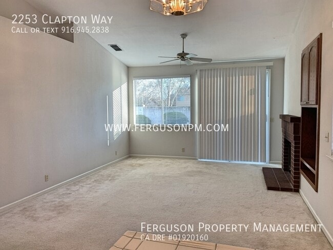 Building Photo - Super Clean Three Bedroom Home in Folsom
