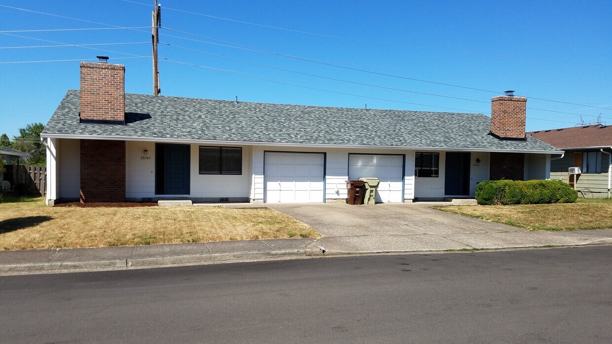 Front Exterior - 20745 NW Lapine Way