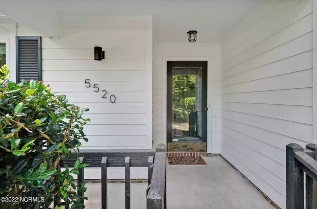Building Photo - 5520 Eagles Nest Dr