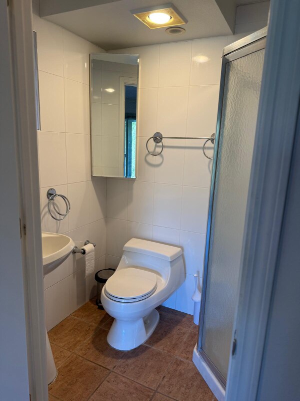 Foto del edificio - 607 Paso Nogal Rd