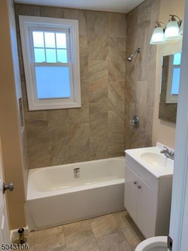 Foto principal - 31-33 Colleen St