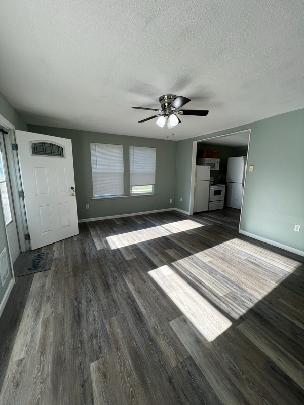 Photo - 122 S National Ave Apartment