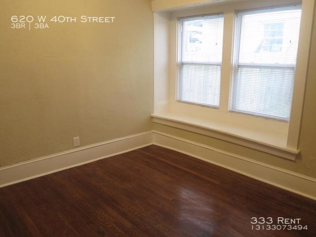 Building Photo - 620 W 40th St