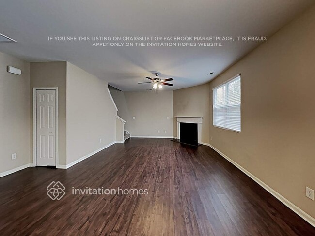 Foto del edificio - 7307 Lamplighter Close Dr