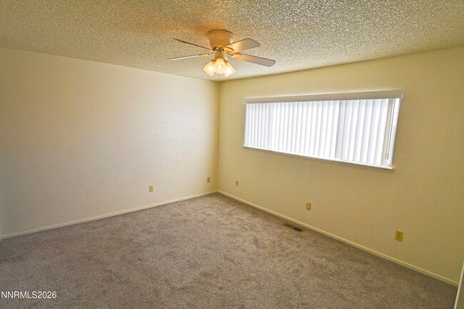 Building Photo - 400 S Saliman Rd