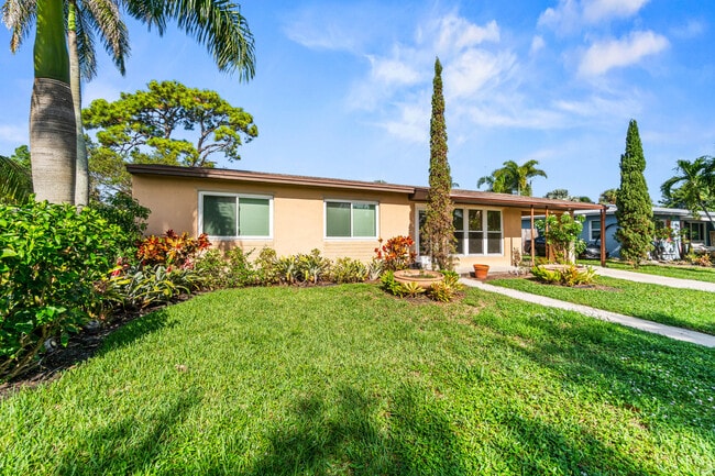 Building Photo - 907 Wright Dr