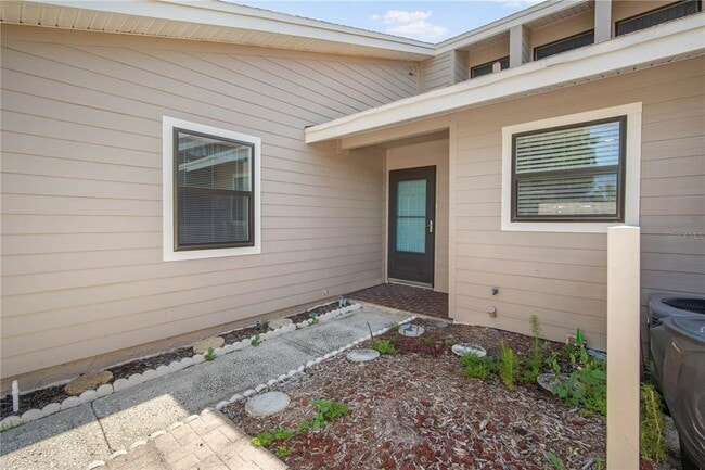 Foto del edificio - 5225 Imperial Lakes Blvd