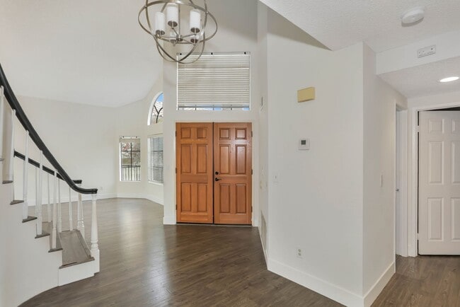 Building Photo - 4 Bed | 3 Bath | 1,979 Sq. Ft. | Stunning ...
