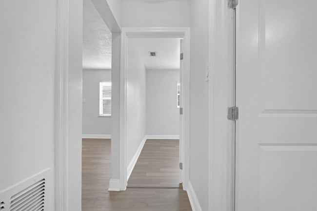 Photo - 746 SW 4th St House