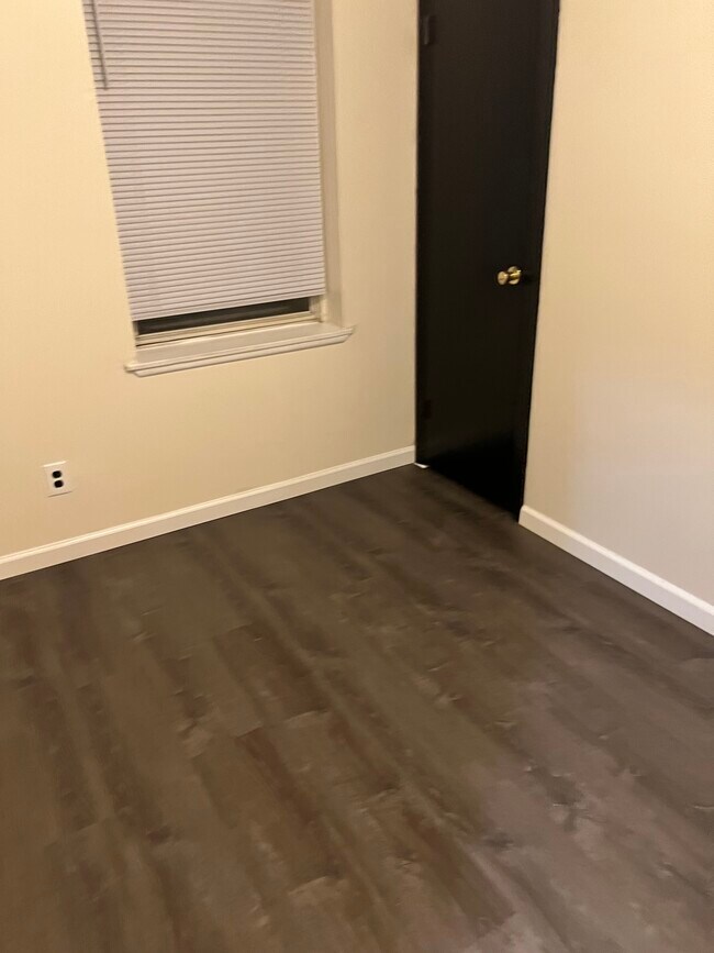 Foto del edificio - 921 N 29th St