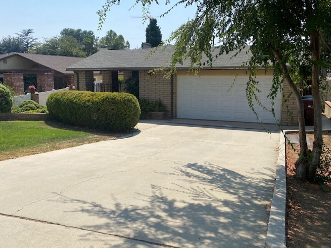 Foto principal - 1125 Chestnut Ave