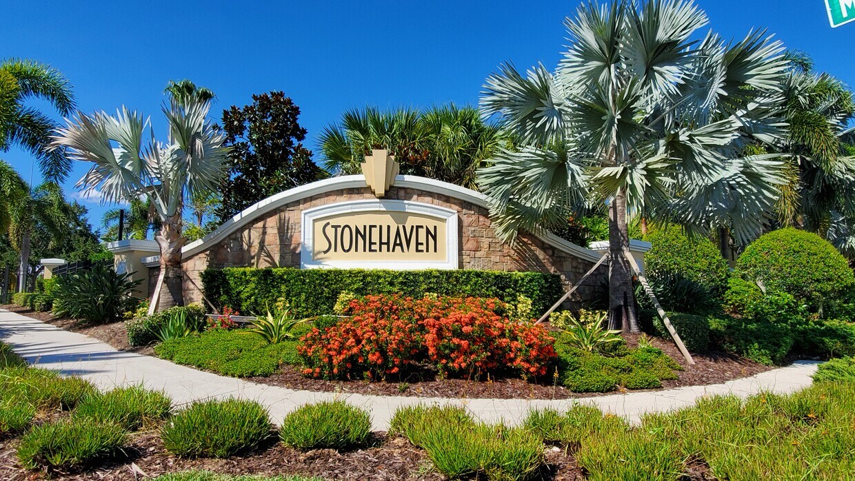 7931 Limestone Ln, Sarasota, FL 34233 Townhome Rentals in Sarasota FL