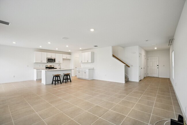 Building Photo - 6316 Milestone Loop