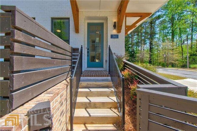 Building Photo - 261 Mitchell Ln