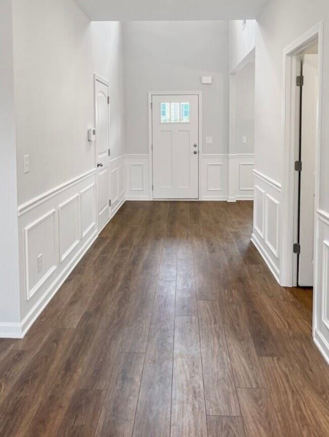 Foto del edificio - 2115 Teale Ln