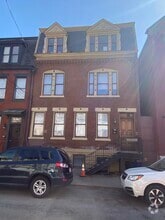 Building Photo - 507 Avery St