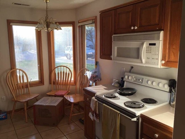 Building Photo - 4218 Timberline Ct