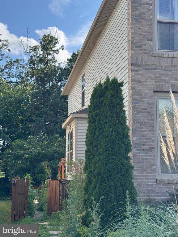 Foto del edificio - 42377 Abney Wood Dr