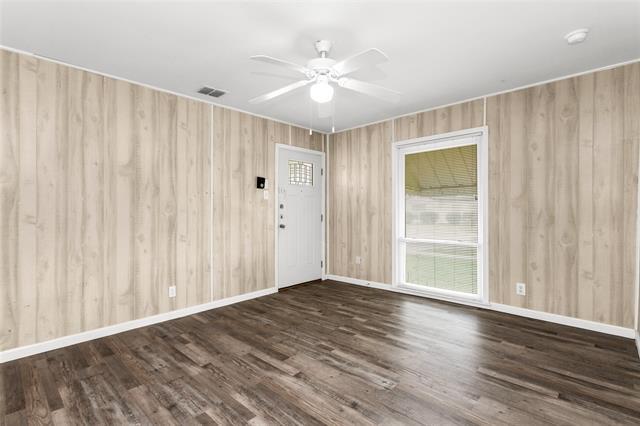Building Photo - 1038 Tamara Ln